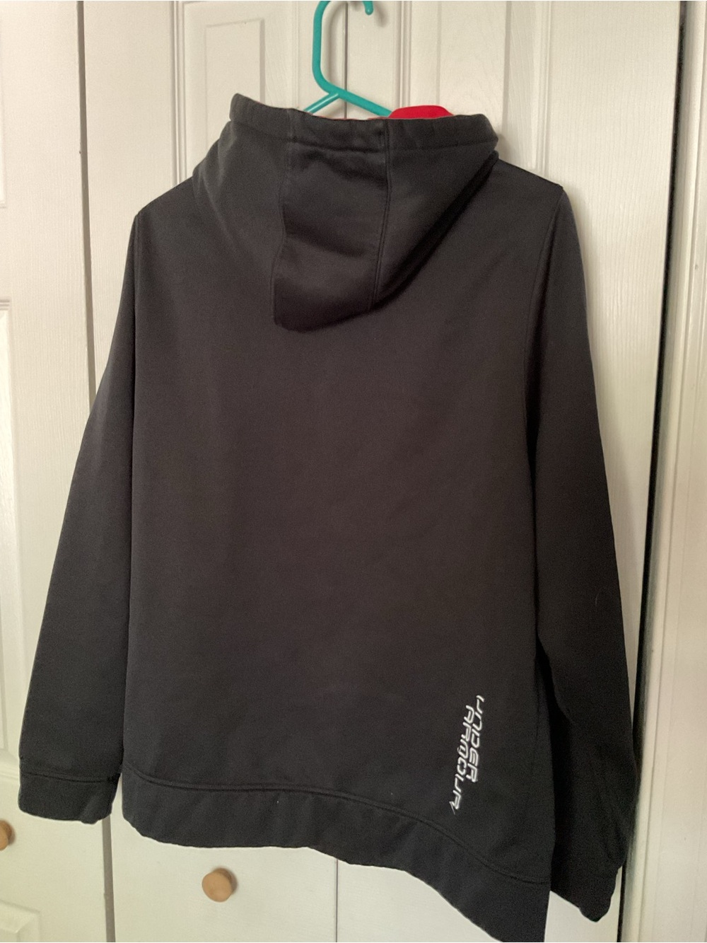 Under Armour Black and Red Pullover Hoodie - Picture 4 of 4